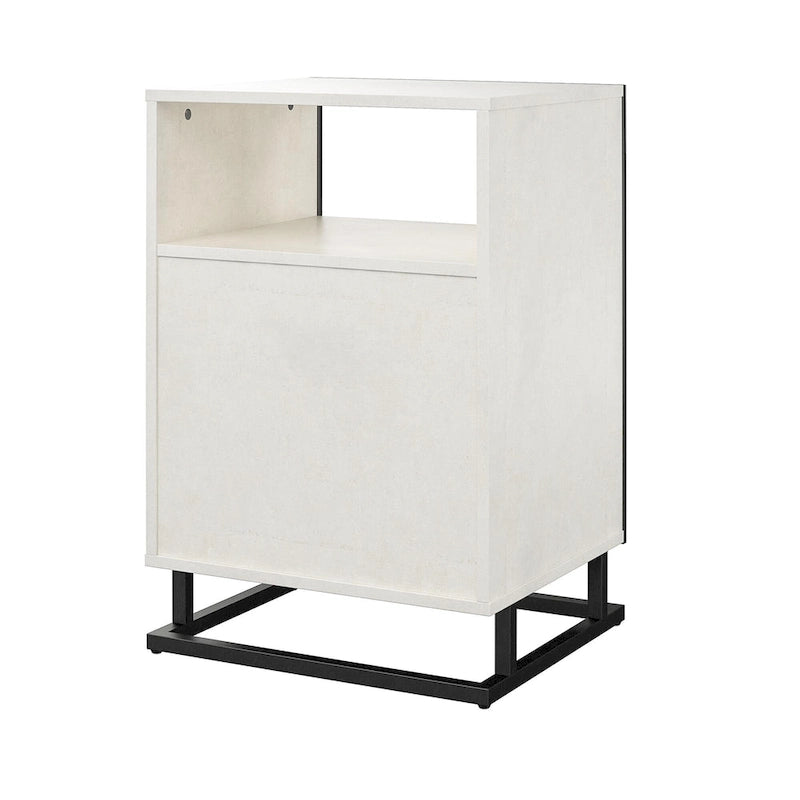 The Novogratz Regal Turntable Stand / End Table